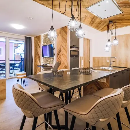 24 By Avenida - Mountain Apartmán