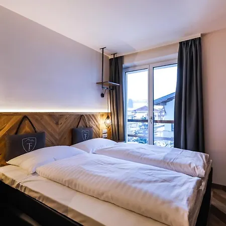 24 By Avenida - Mountain Apartman