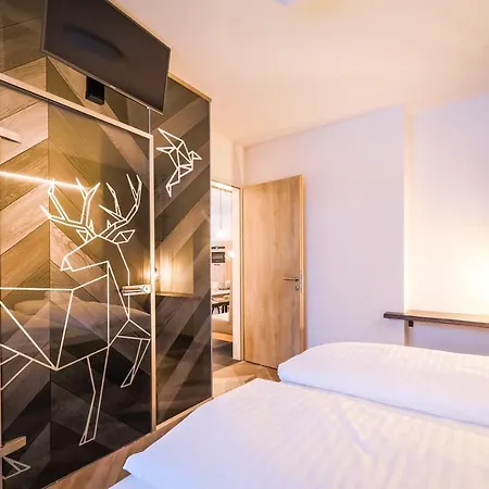 24 By Avenida - Mountain Apartman Kaprun