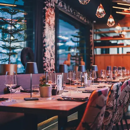 24 By Avenida - Mountain Apartamento