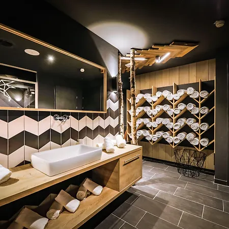 24 By Avenida - Mountain Apartment