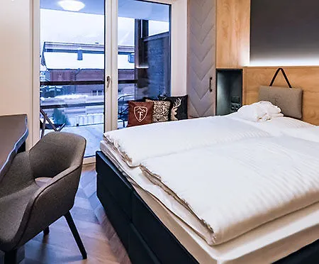 24 By Avenida - Mountain Apartman *