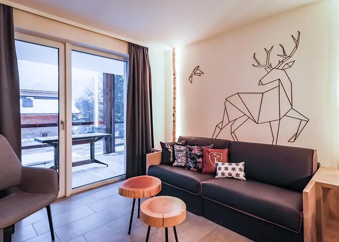 24 By Avenida - Mountain *