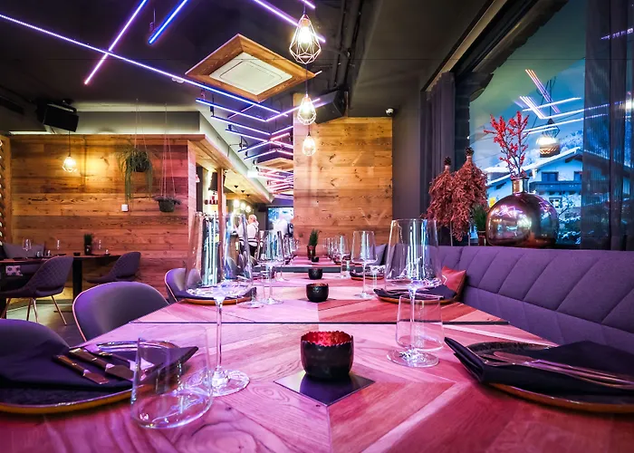 24 By Avenida - Mountain アパート *