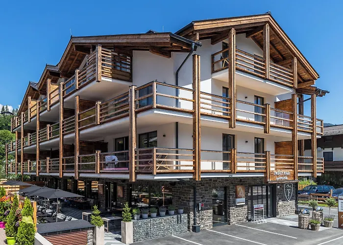 24 By Avenida - Mountain *